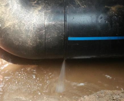 滦南楼顶渗水维修公司为大家分享下滦南卫生间漏水维修修补技术!