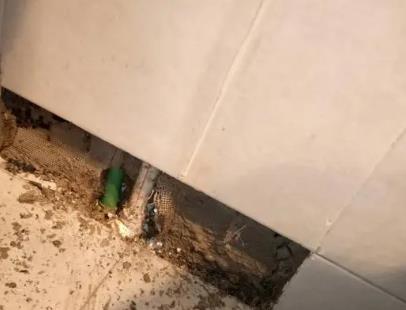 滦南楼顶漏水维修公司分享下修复水管漏水的几种小方法